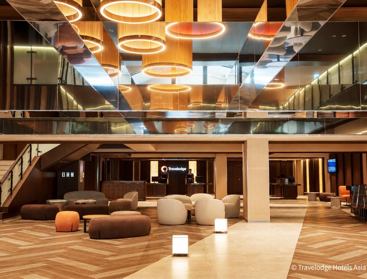 Travelodge Osaka Shinsaibashi Lobby Area
