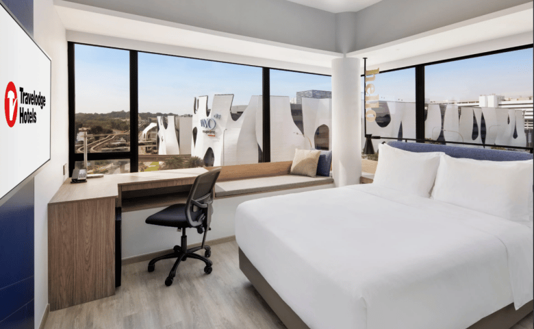 Travelodge Harbourfront
