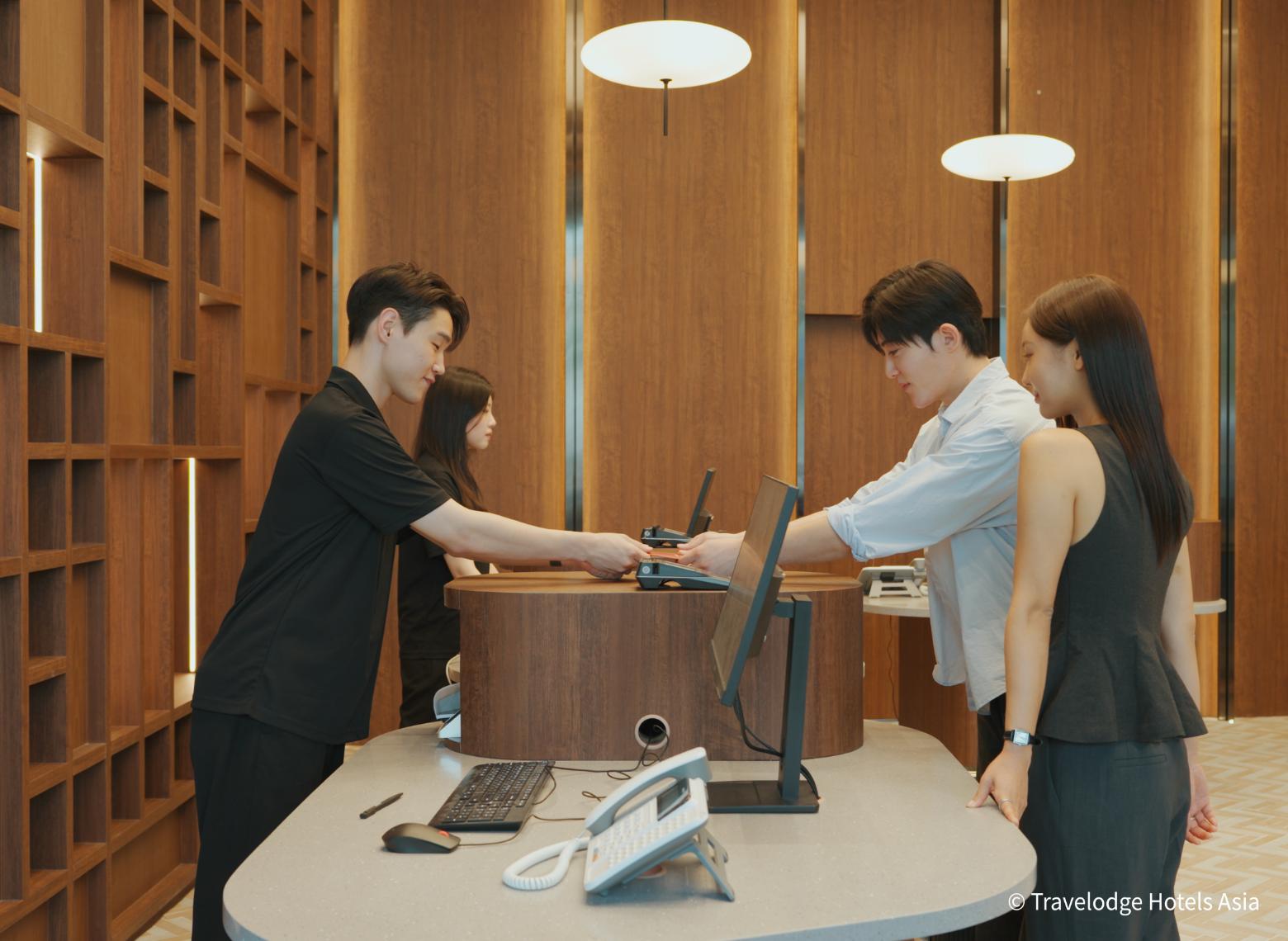 Travelodge Gangnam Yeoksam Seoul Room Lobby