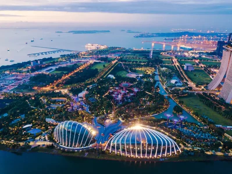 marina-bay-area-in-singapore