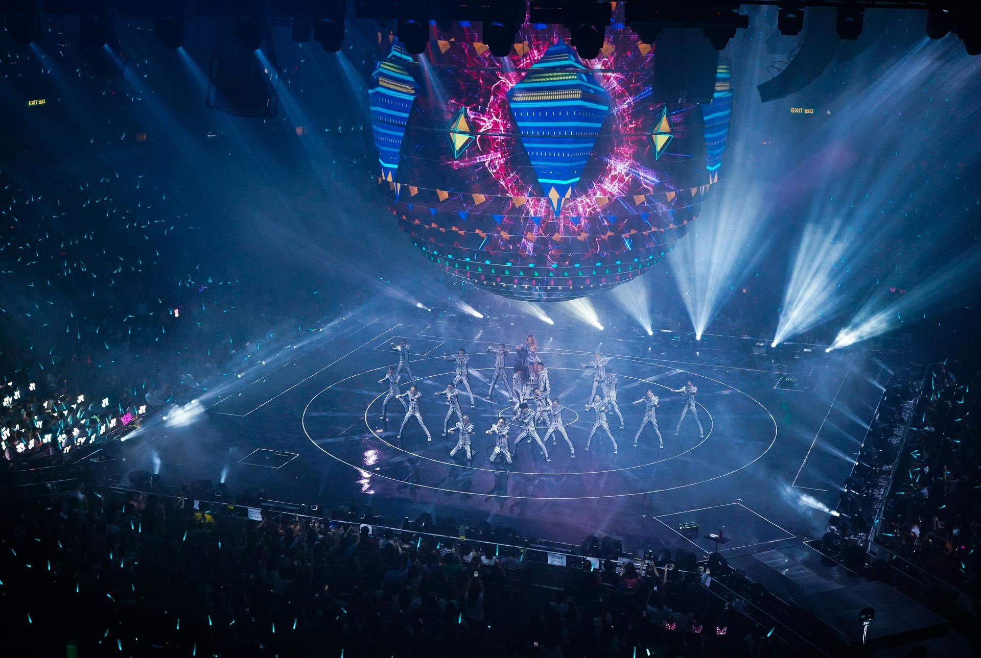 kpop concert