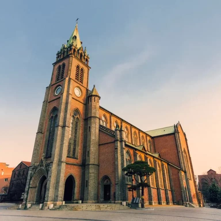 myeongdong-cathedral-junggu-seoul-south-korea