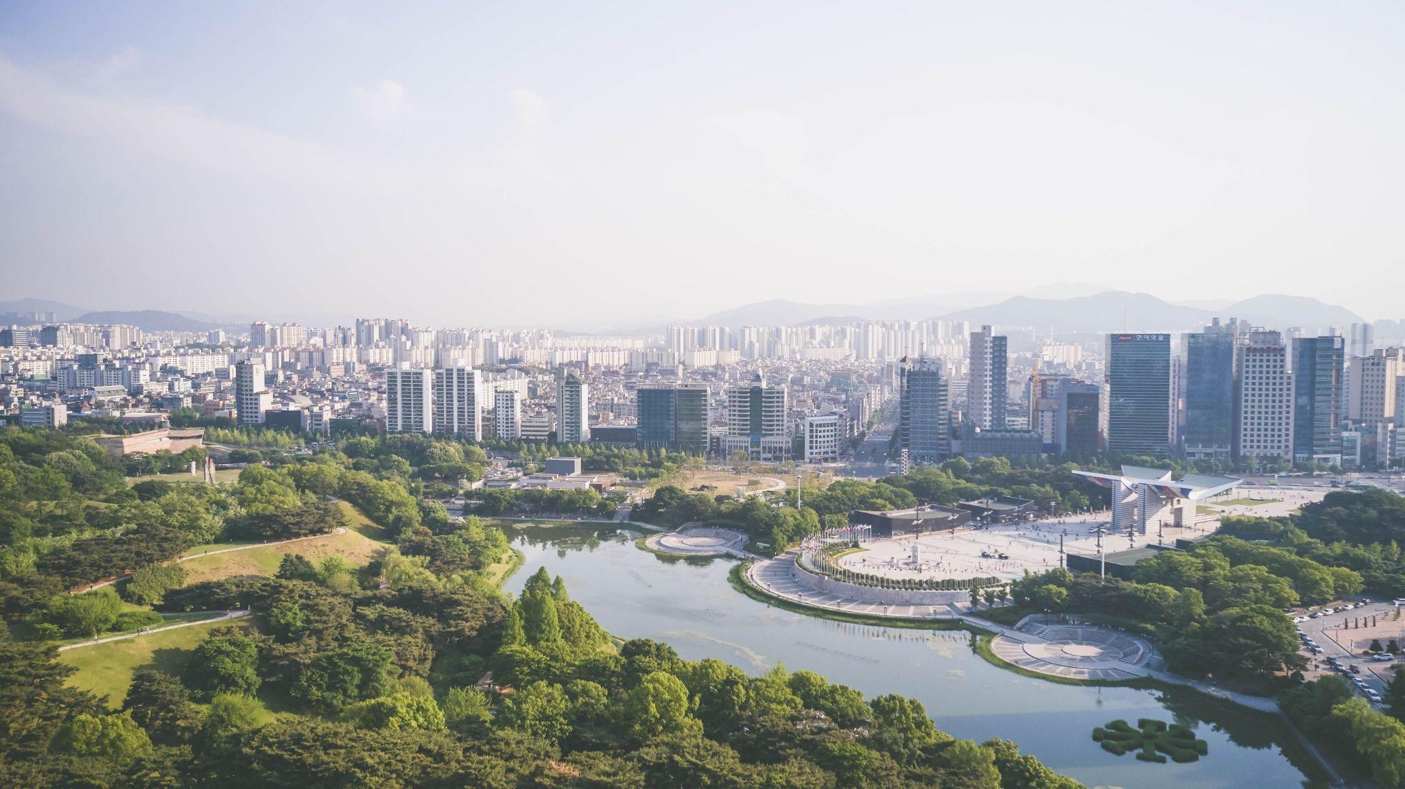 Seoul Weather Guide—Best Times to Visit, Seasons & What to Pack