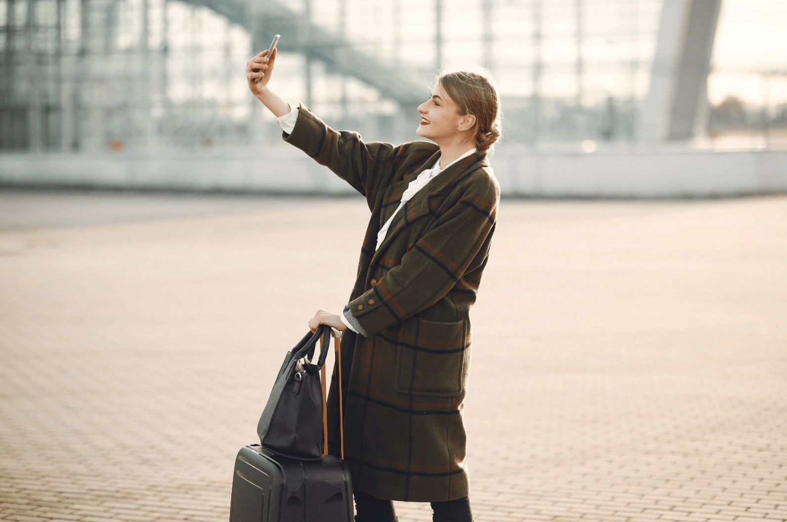 perempuan travel