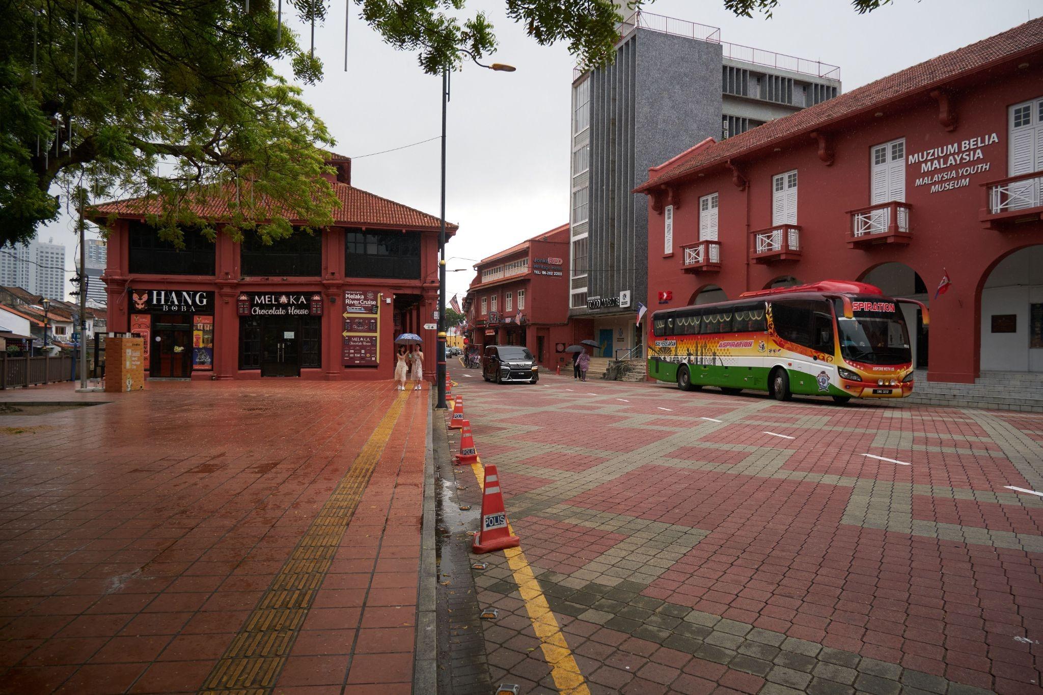 How to Travel From Singapore to KL by Bus