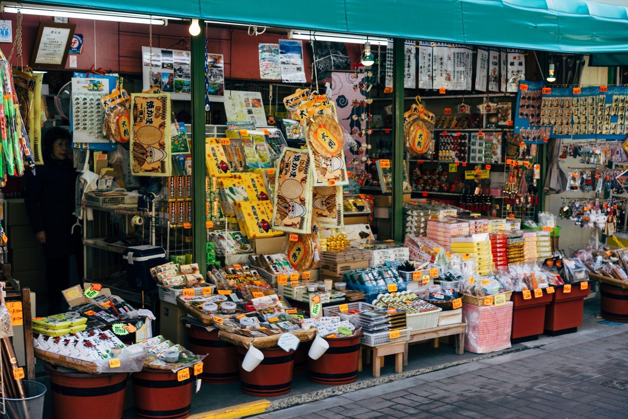 What to Buy from Japan— 15 Souvenirs Worth Bringing Home