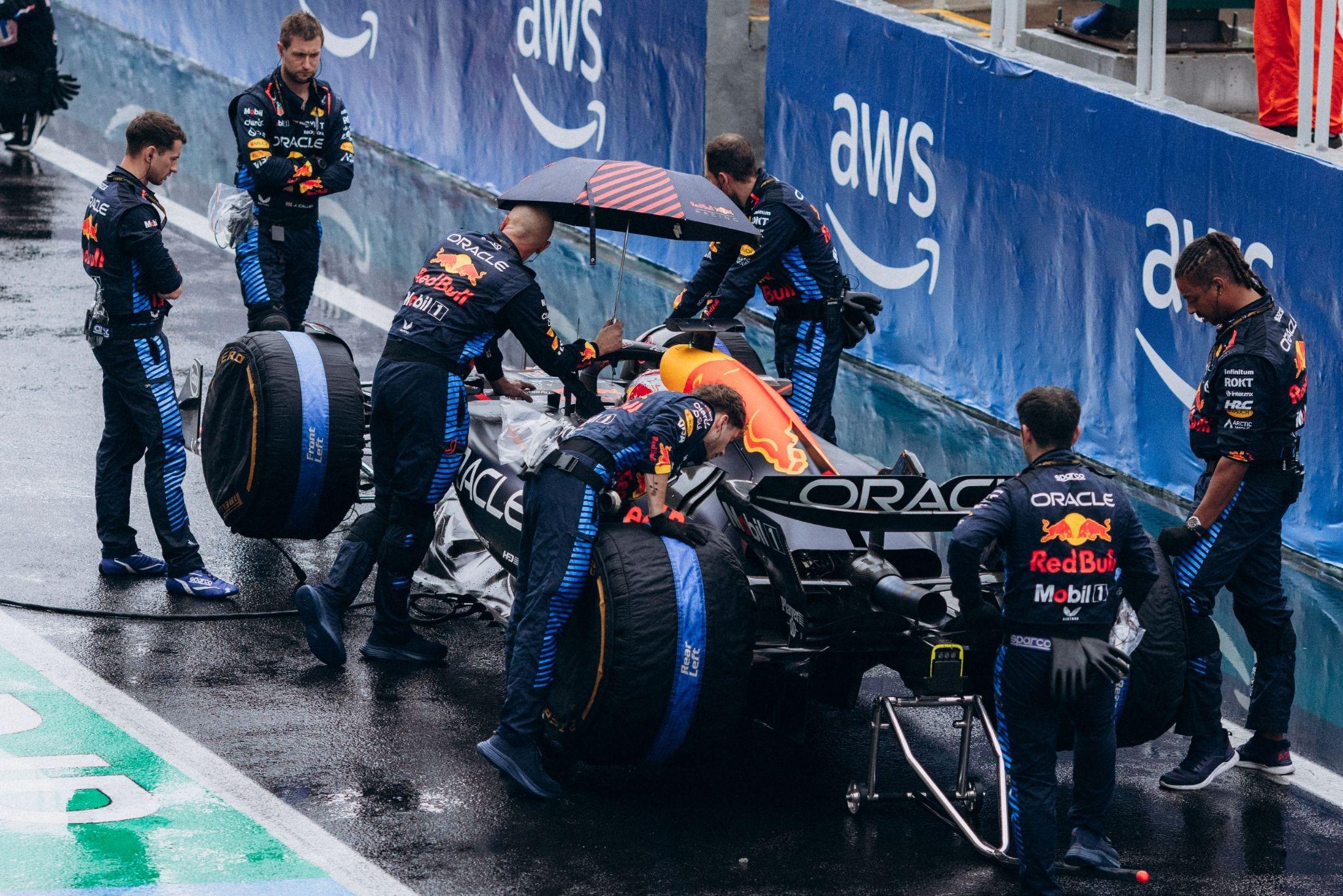 How to Watch F1 in Singapore Live and Streaming
