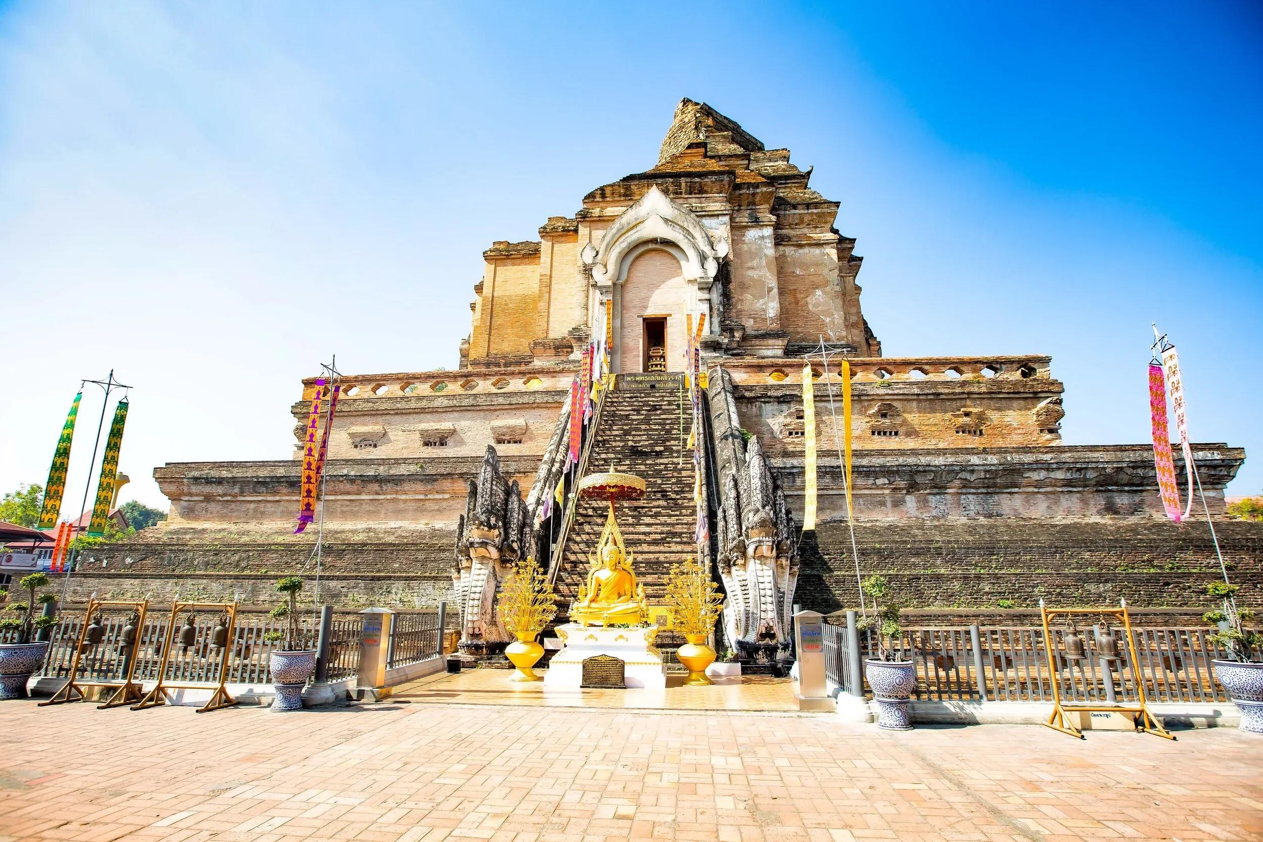 wat-chedi-luang