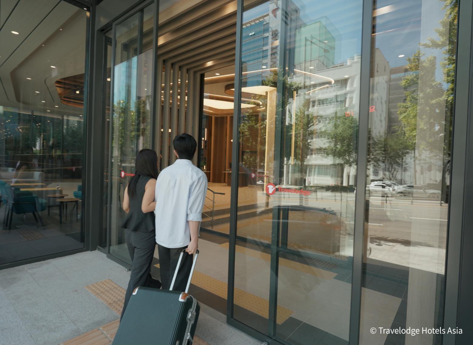 TGYS-Facade-Exterior