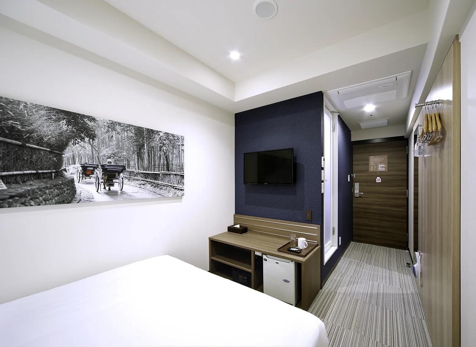 travelodge-kyoto-shijo-kawaramachi_Room-Standard-Queen