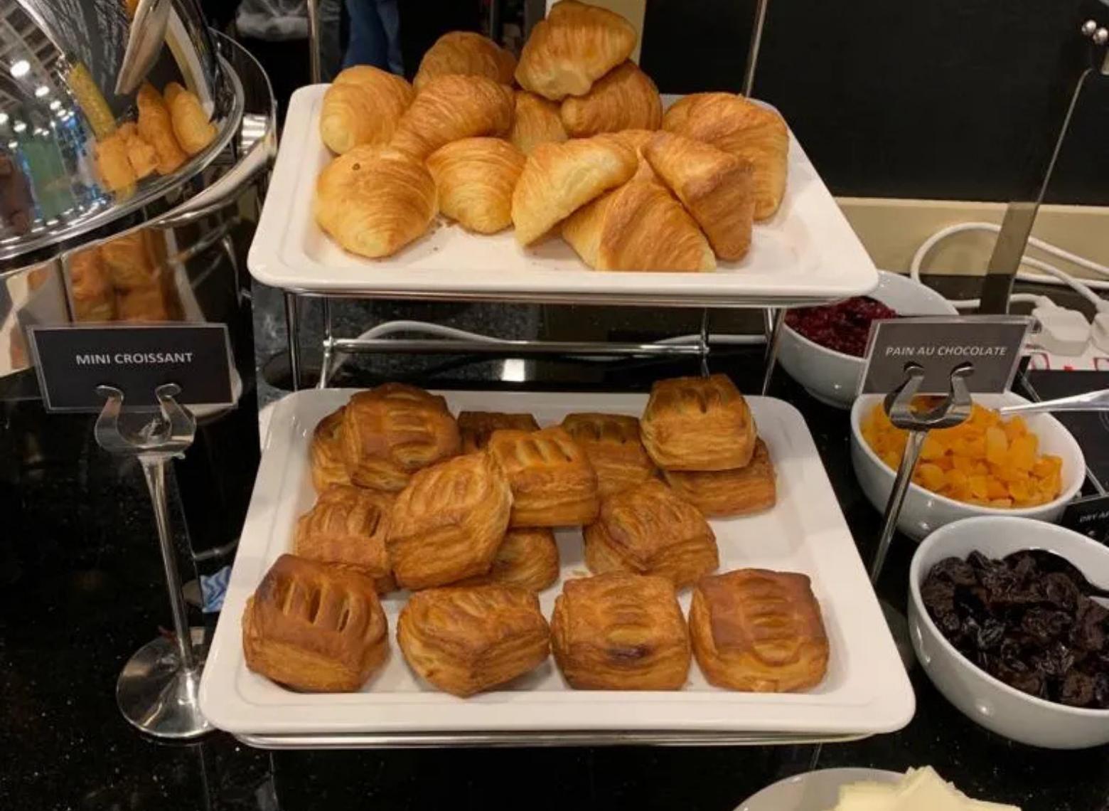 travelodge-kuala-lumpur-city-centre_breakfast