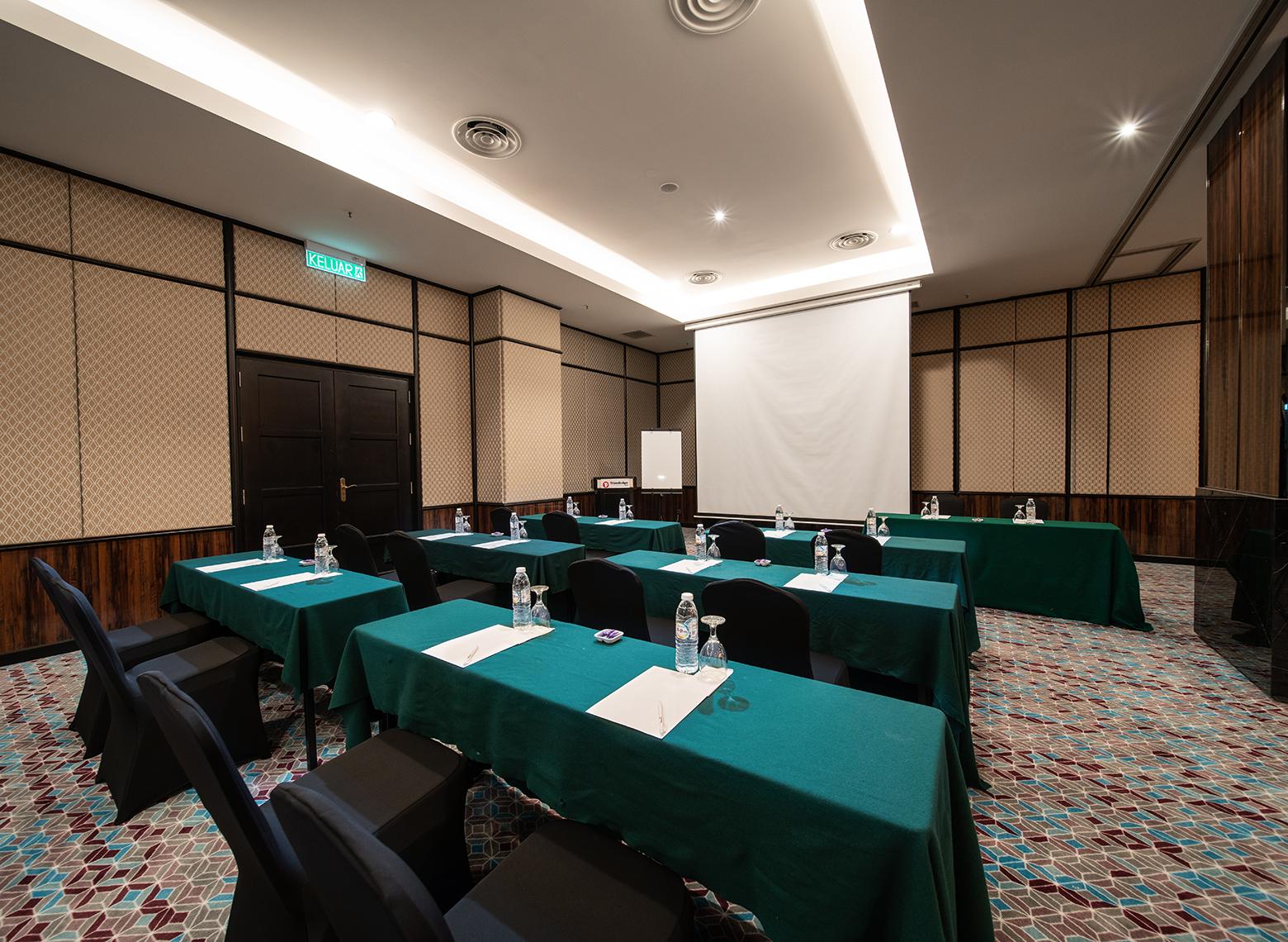 travelodge-ipoh_Meeting-Room3