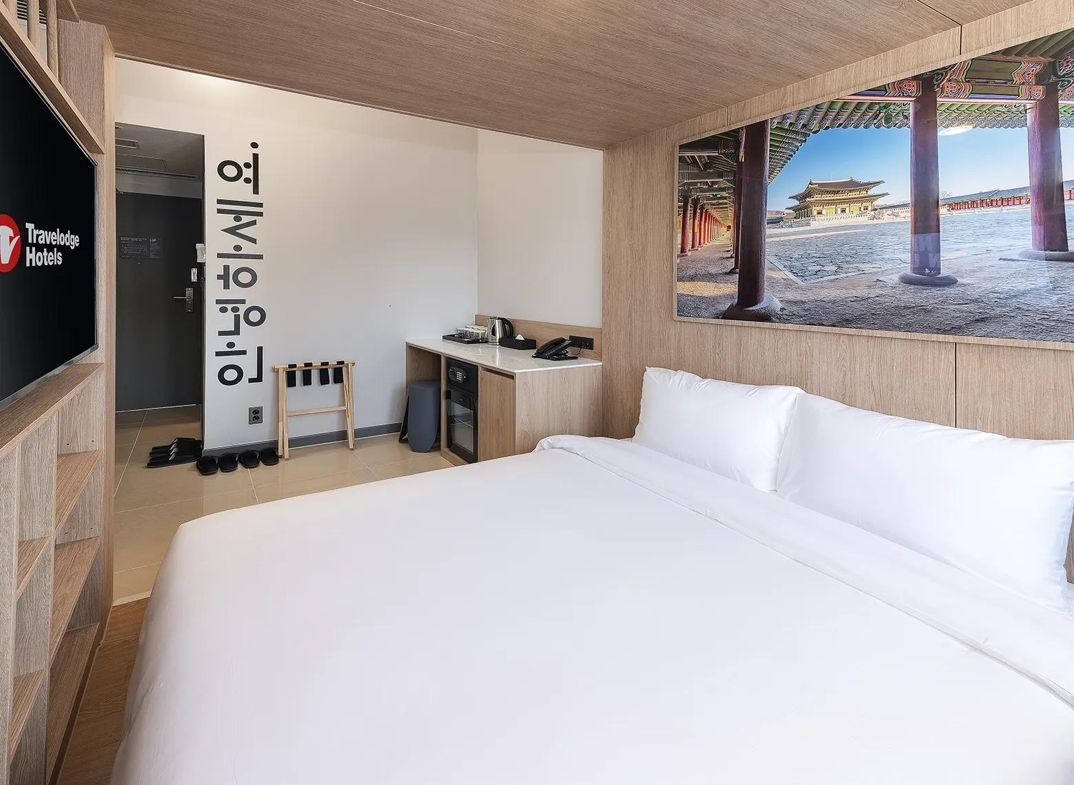 Travelodge Myeongdong Namsan-_Room-Friend And Family Quadruple