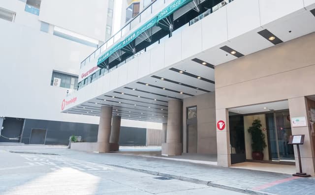Travelodge Kowloon