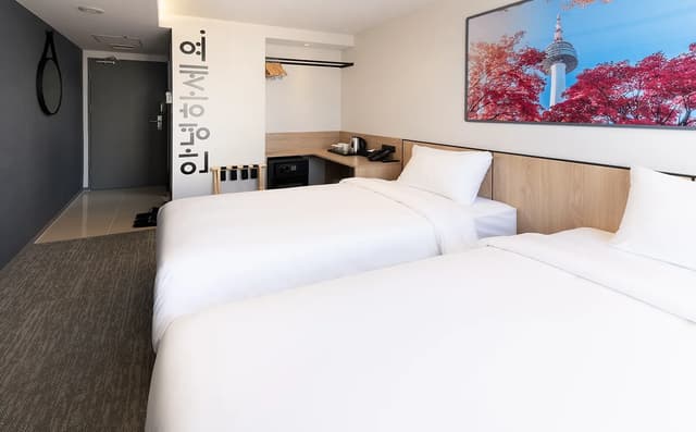 Travelodge Myeongdong Namsan