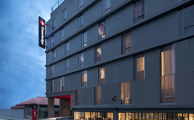 Travelodge Sukhumvit 11