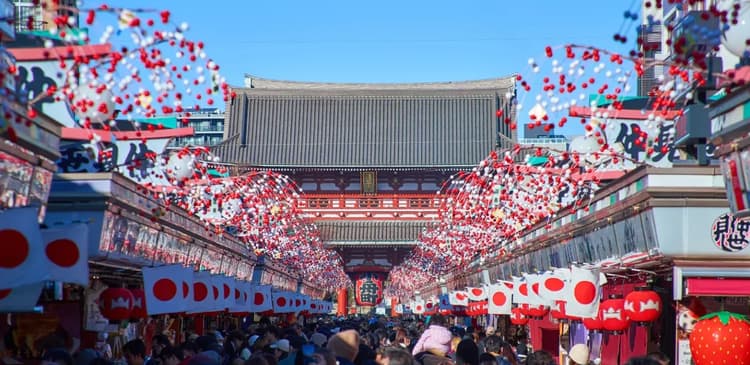 Hatsumode 2027: I migliori santuari e templi di Kyoto e Osaka per la prima visita dell'anno