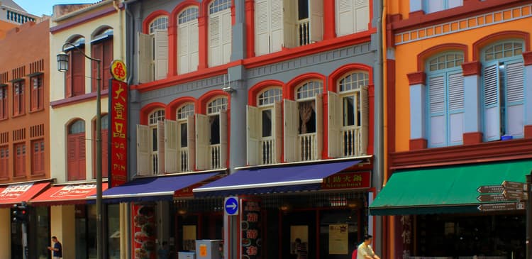How to Enjoy a Singapore Staycation Like a Local: Hidden Gems, Food & Neighbourhoods