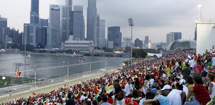 Singapore Grand Prix 2026 Travel Guide: Where to Stay, When to Book, and How to Make the Most of Race Weekend