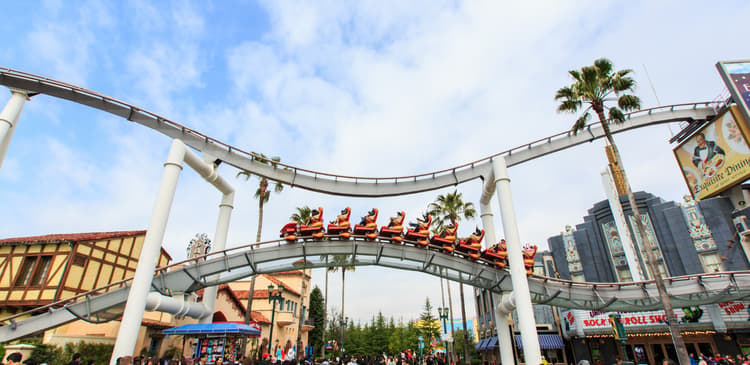 Why Stay at Hotel Near Public Transport & Top Attractions Matters