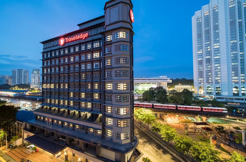 travelodge-kuala-lumpur-city-centre_facade